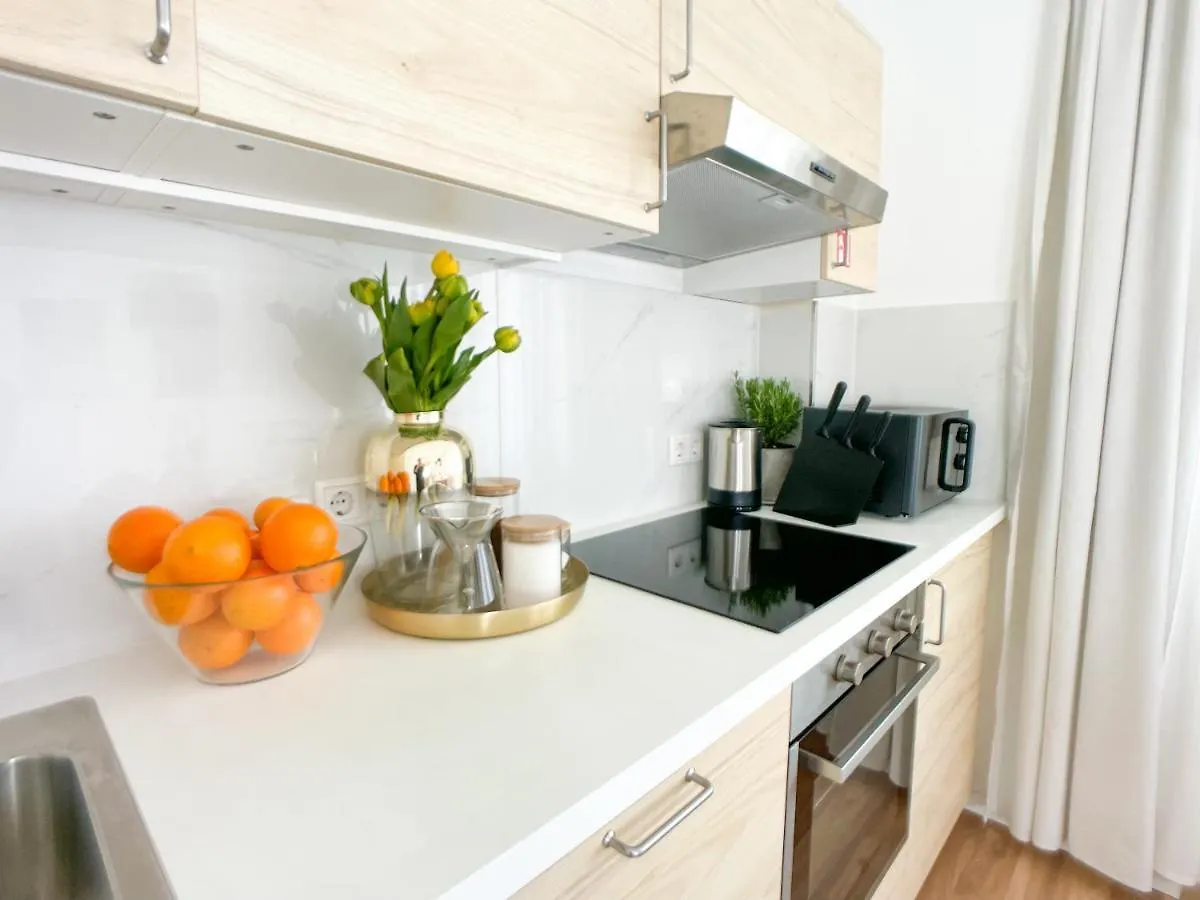 M-Style 02 Apartment Mit Balkon 24H Self-Check-In, Free Parking, Netflix Nürnberg