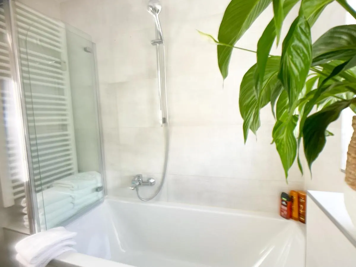 M-Style 02 Apartment Mit Balkon 24H Self-Check-In, Free Parking, Netflix Nürnberg 0*,